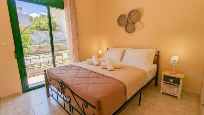 Image No.21-3 Bed House for sale