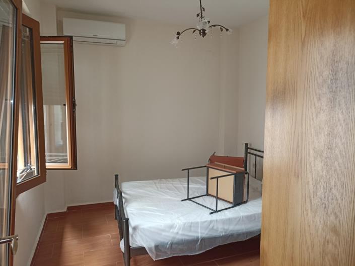 Image No.21-2 Bed House for sale