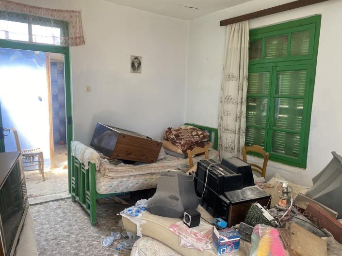 Image No.6-2 Bed Village House for sale