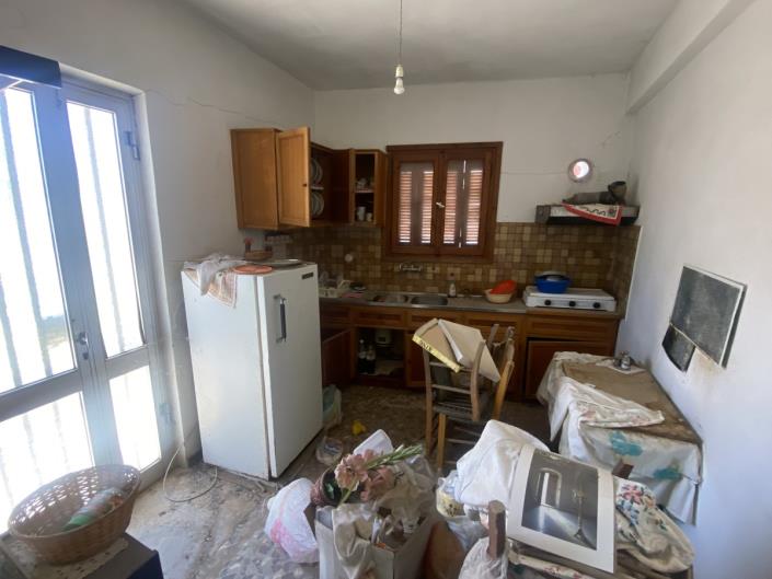 Image No.8-2 Bed Village House for sale