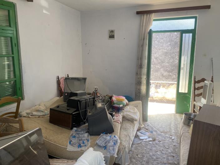 Image No.11-2 Bed Village House for sale