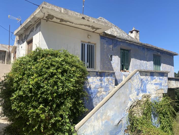 Image No.20-2 Bed Village House for sale