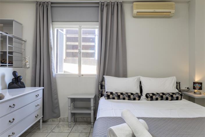 Image No.16-2 Bed House for sale