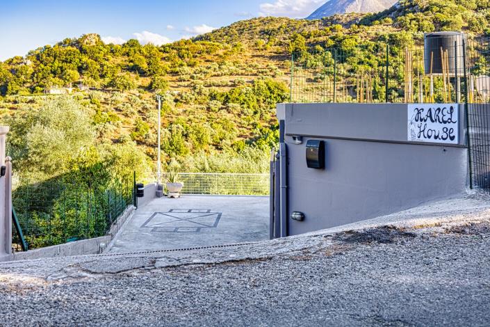 Image No.42-2 Bed House for sale