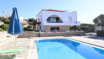 1 - Plaka, Villa