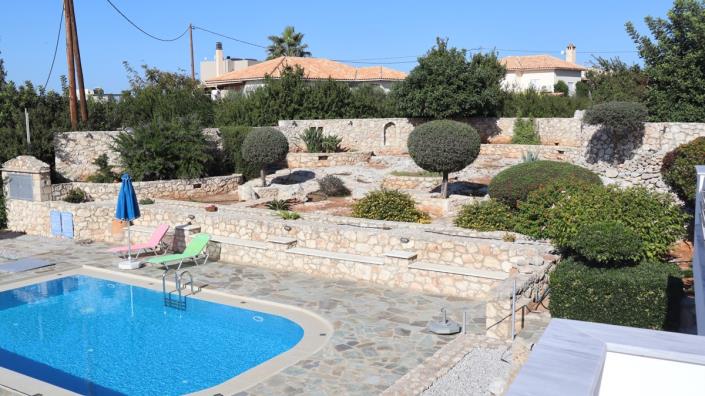 Image No.3-4 Bed Villa for sale