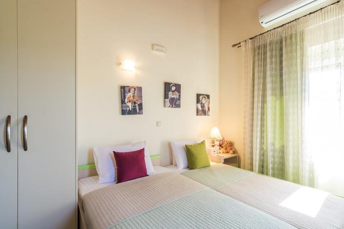 Image No.37-3 Bed Villa / Detached for sale