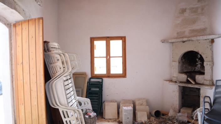 Image No.6-3 Bed Village House for sale