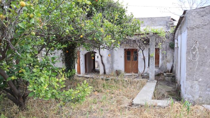 Image No.13-3 Bed Village House for sale