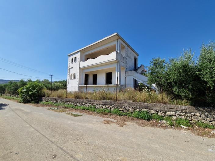 Image No.2-3 Bed House for sale