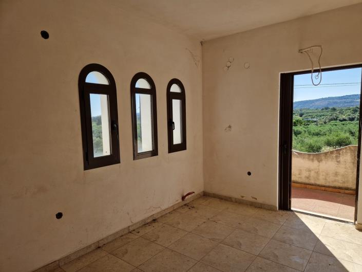 Image No.21-3 Bed House for sale