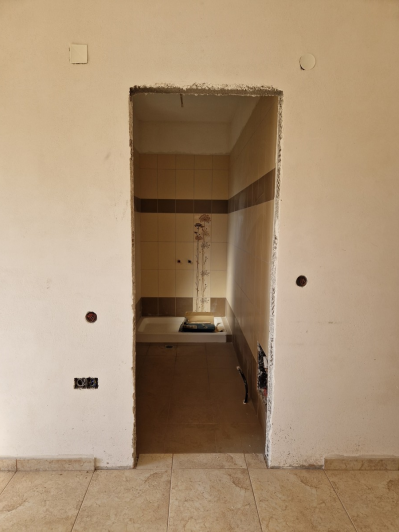 Image No.23-3 Bed House for sale