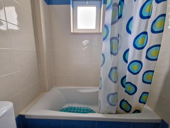 Image No.28-2 Bed Bungalow for sale