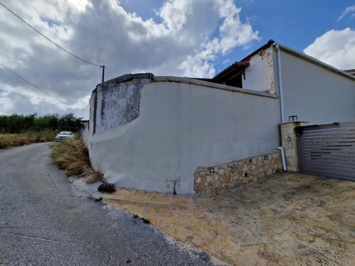 Image No.17-2 Bed Village House for sale