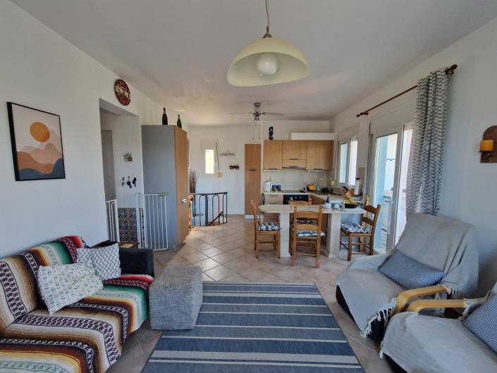 Image No.8-3 Bed House for sale