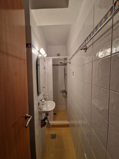 Image No.28-3 Bed House for sale