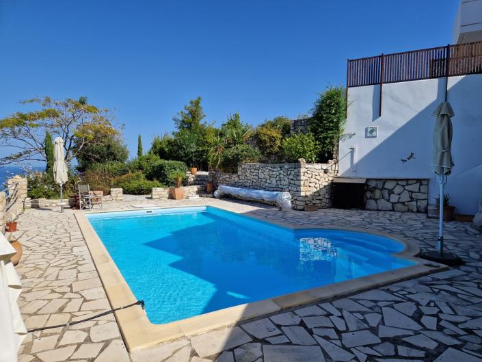 Image No.32-3 Bed House for sale