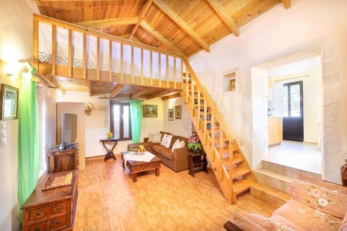 Image No.20-4 Bed Village House for sale