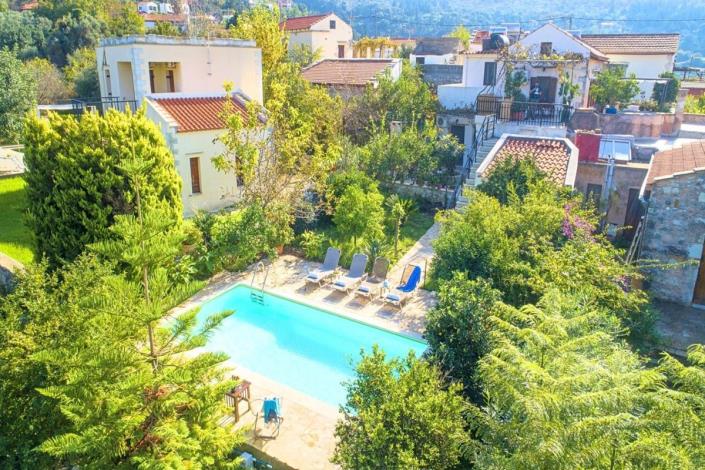 Image No.30-4 Bed Village House for sale