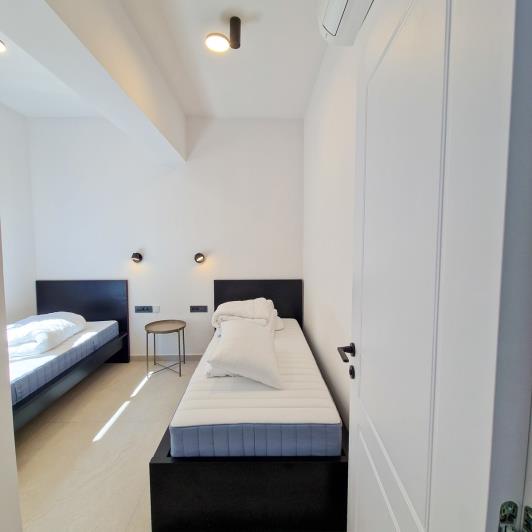 Image No.10-3 Bed Villa for sale