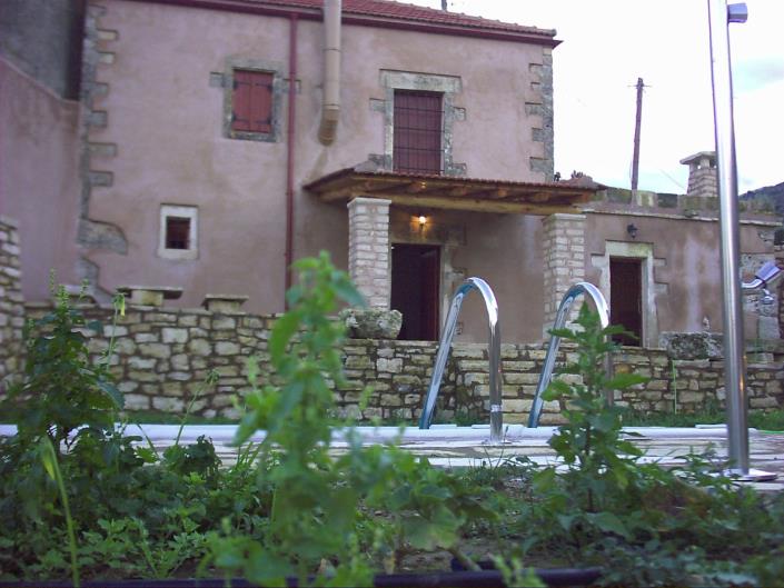 Image No.7-2 Bed Village House for sale