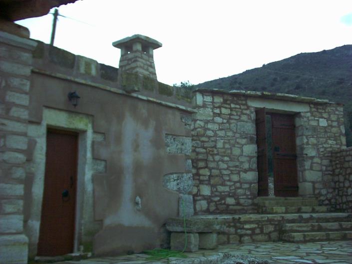 Image No.30-2 Bed Village House for sale