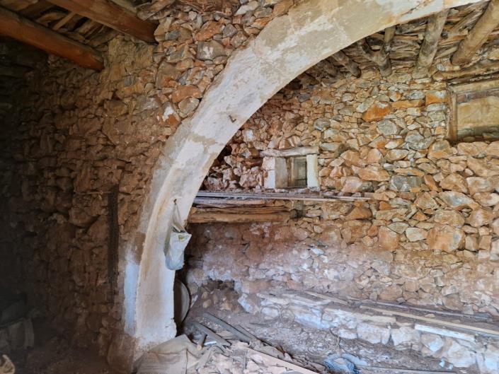 Image No.9-1 Bed Village House for sale