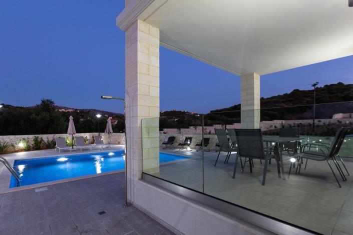 Image No.6-5 Bed Villa / Detached for sale