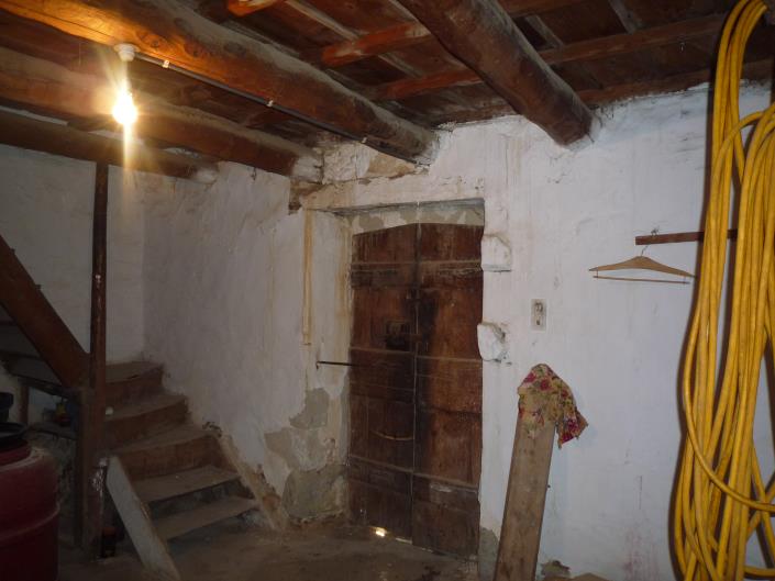 Image No.27-3 Bed Village House for sale