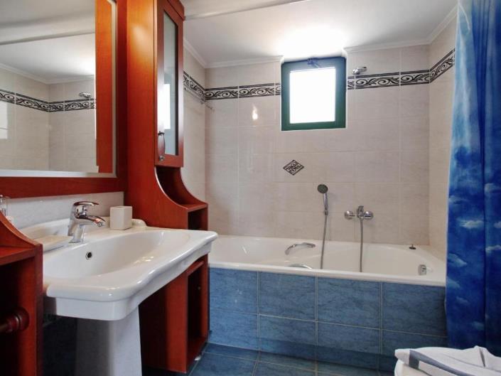 Image No.15-5 Bed House/Villa for sale