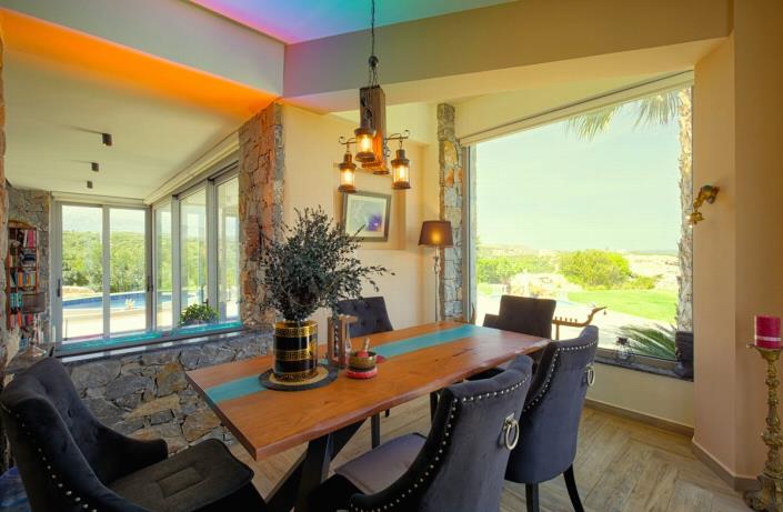 Image No.15-5 Bed Villa / Detached for sale