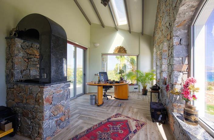 Image No.41-5 Bed Villa / Detached for sale