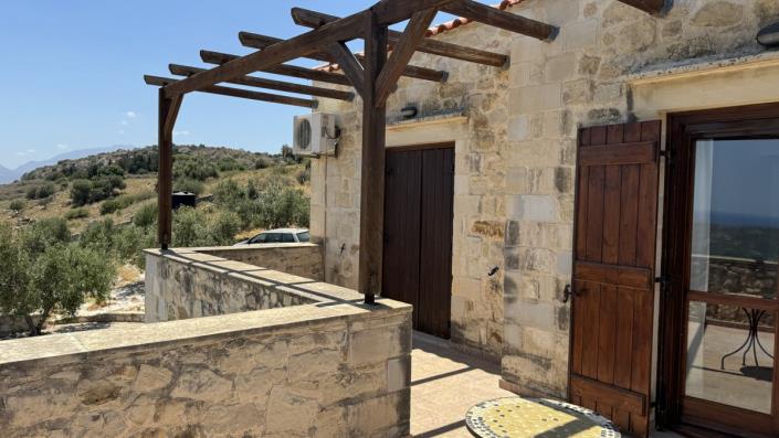 Image No.14-6 Bed Villa / Detached for sale