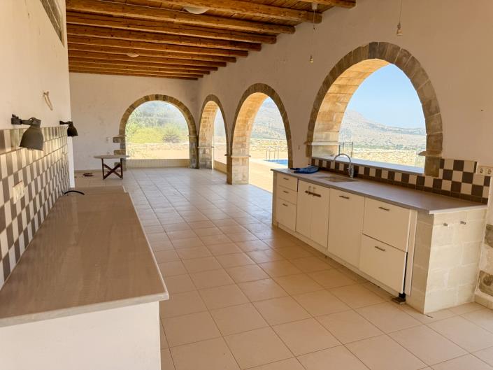 Image No.24-6 Bed Villa / Detached for sale