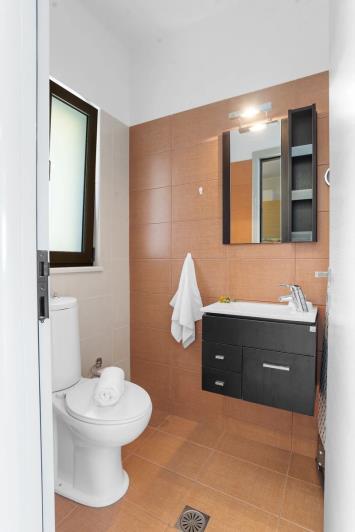 Image No.10-2 Bed Maisonette for sale