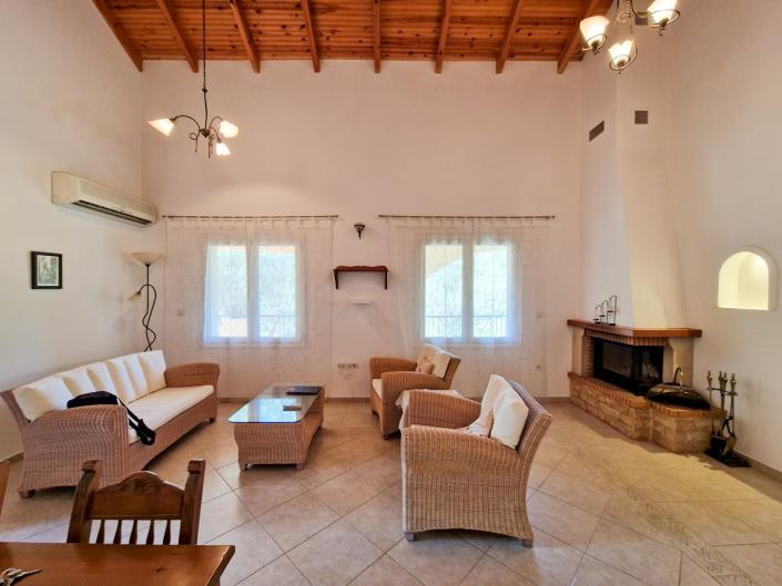 Image No.6-2 Bed House for sale