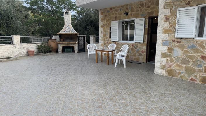 Image No.2-3 Bed House for sale