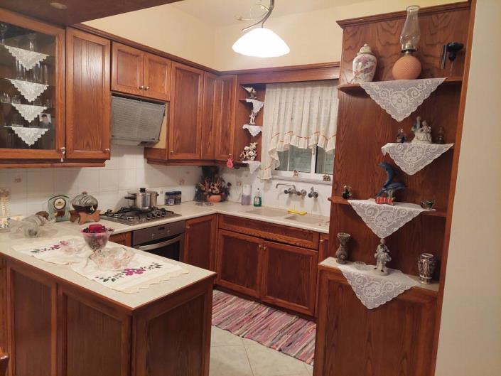 Image No.11-3 Bed House for sale