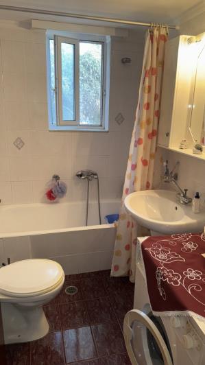 Image No.13-3 Bed House for sale