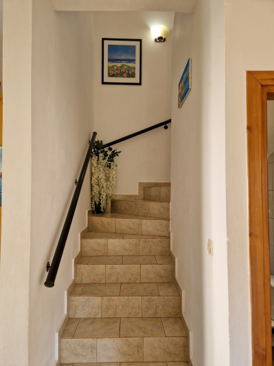 Image No.24-3 Bed Maisonette for sale