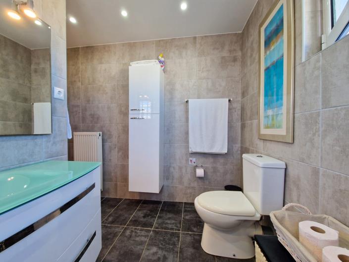 Image No.30-3 Bed Maisonette for sale