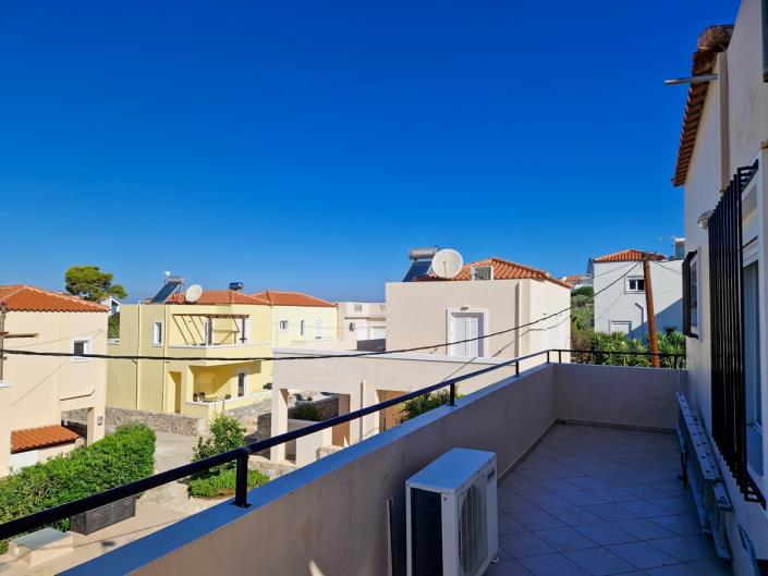 Image No.39-3 Bed Maisonette for sale