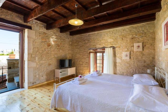 Image No.14-3 Bed House for sale