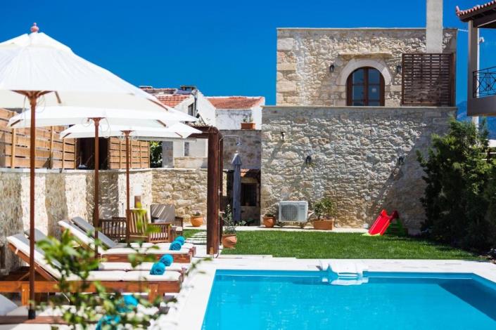 Image No.19-3 Bed House for sale