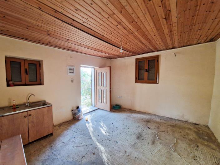 Image No.7-1 Bed Village House for sale