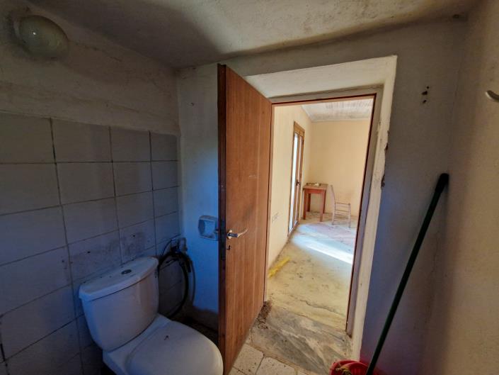 Image No.16-1 Bed Village House for sale