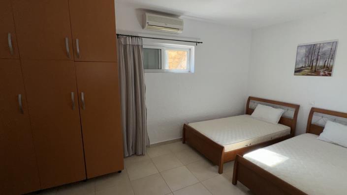 Image No.47-5 Bed Villa / Detached for sale