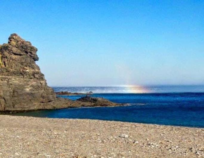 Image No.25-12 Bed Hotel for sale