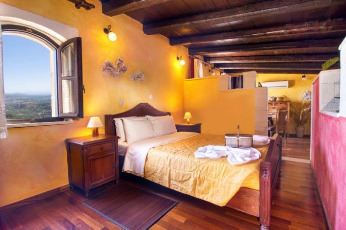 Image No.55-5 Bed Village House for sale