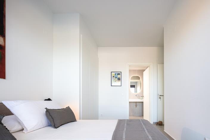 Image No.14-12 Bed Villa for sale